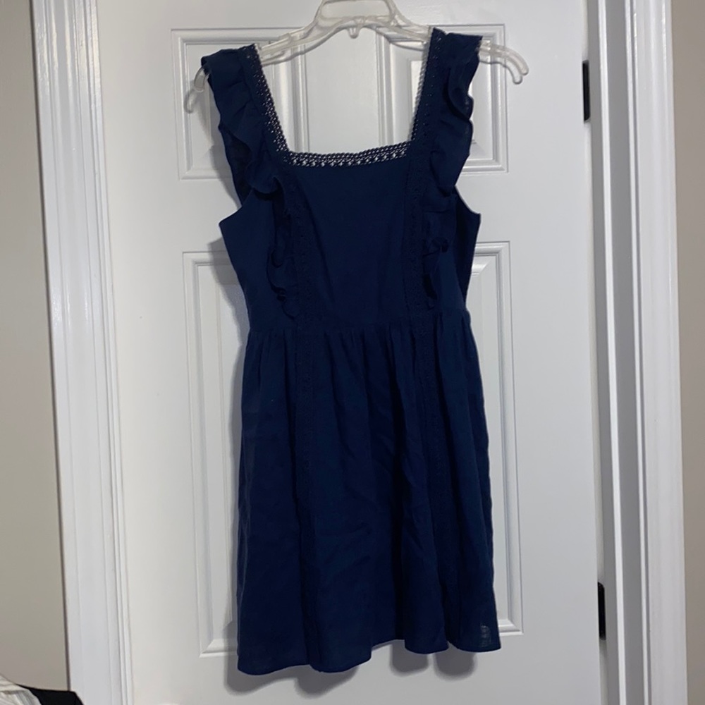 Fashion on Earth dress. Size M. Fully lined. Navy blue. Excellent condition.